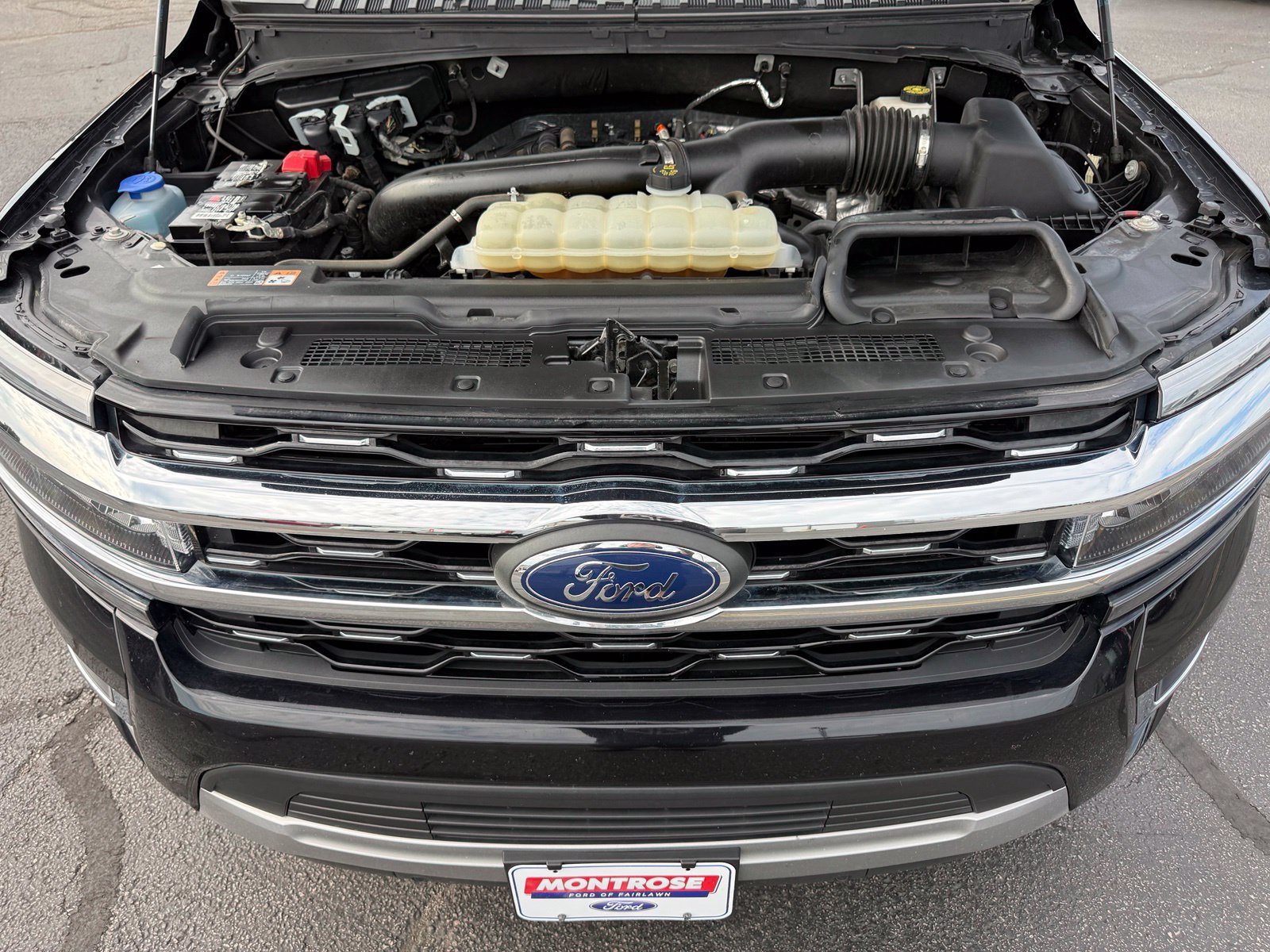 Used 2024 Ford Expedition Max Limited AWD/4WD image 43