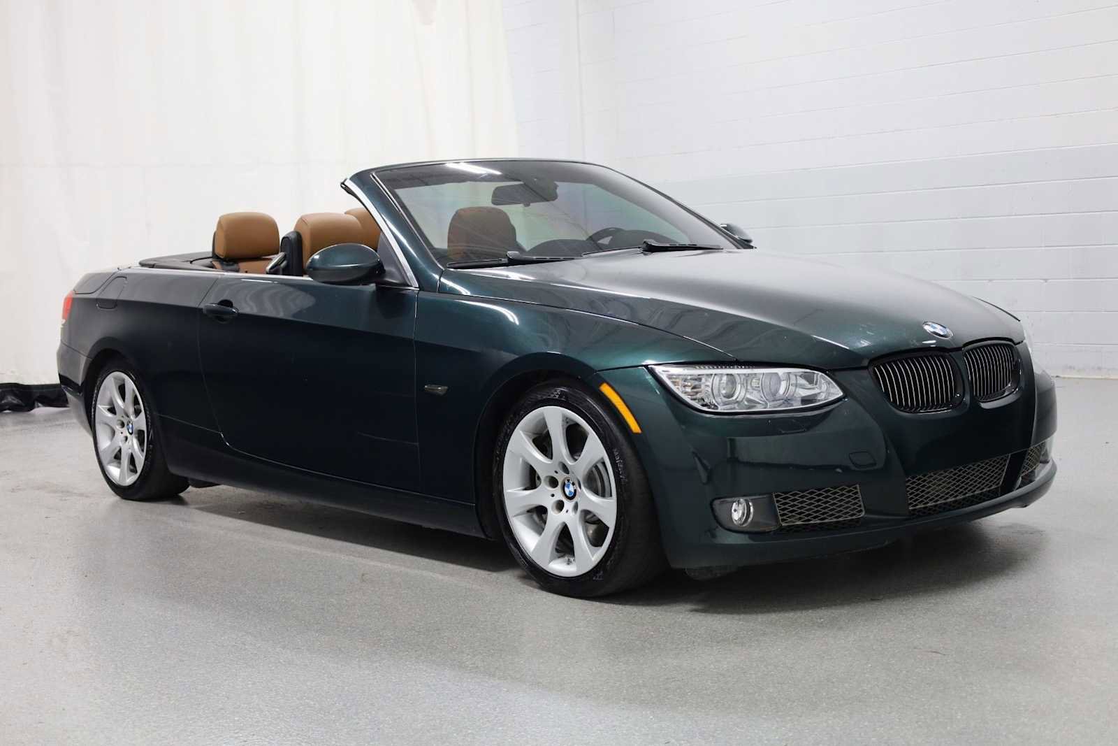 Used 2007 BMW 335i Convertible image 13