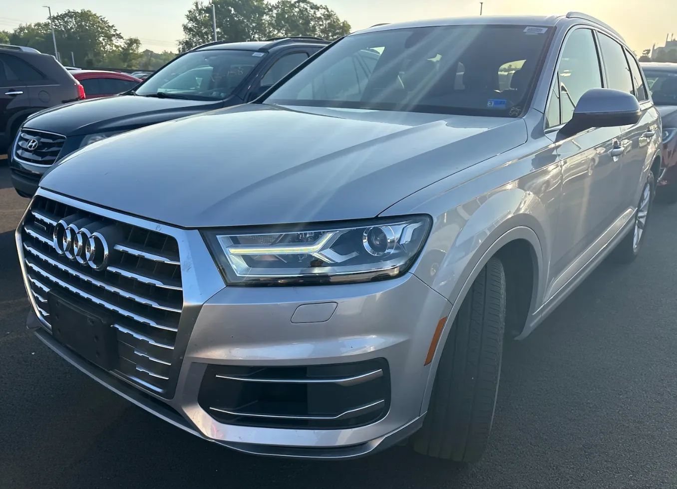 Used 2019 Audi Q7 3.0T Premium w/ Convenience Package AWD/4WD image 3