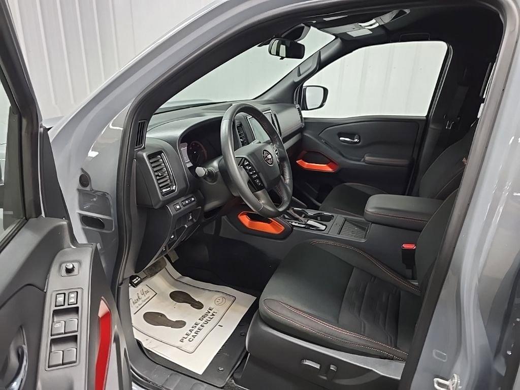 Used 2023 Nissan Frontier PRO-4X w/ Pro Convenience Package image 28