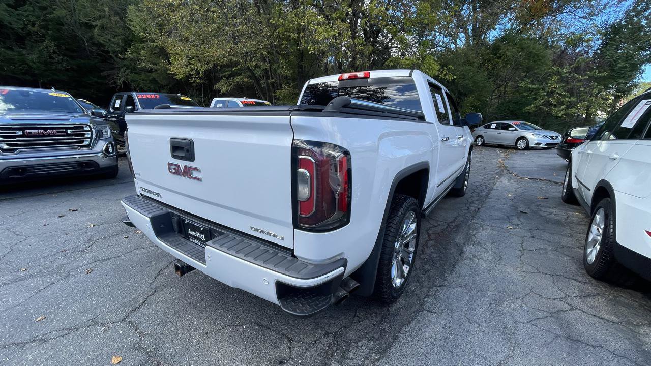 Used 2017 GMC Sierra 1500 Denali w/ Denali Ultimate Package AWD/4WD image 8