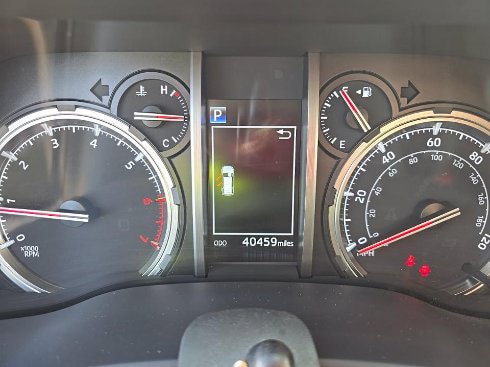 Used 2024 Toyota 4Runner TRD Off-Road AWD/4WD image 7