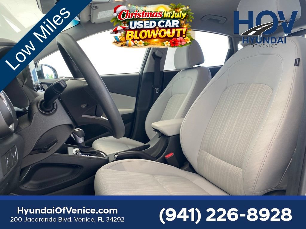 Certified 2023 Hyundai Kona SEL w/ Cargo Package AWD/4WD image 23