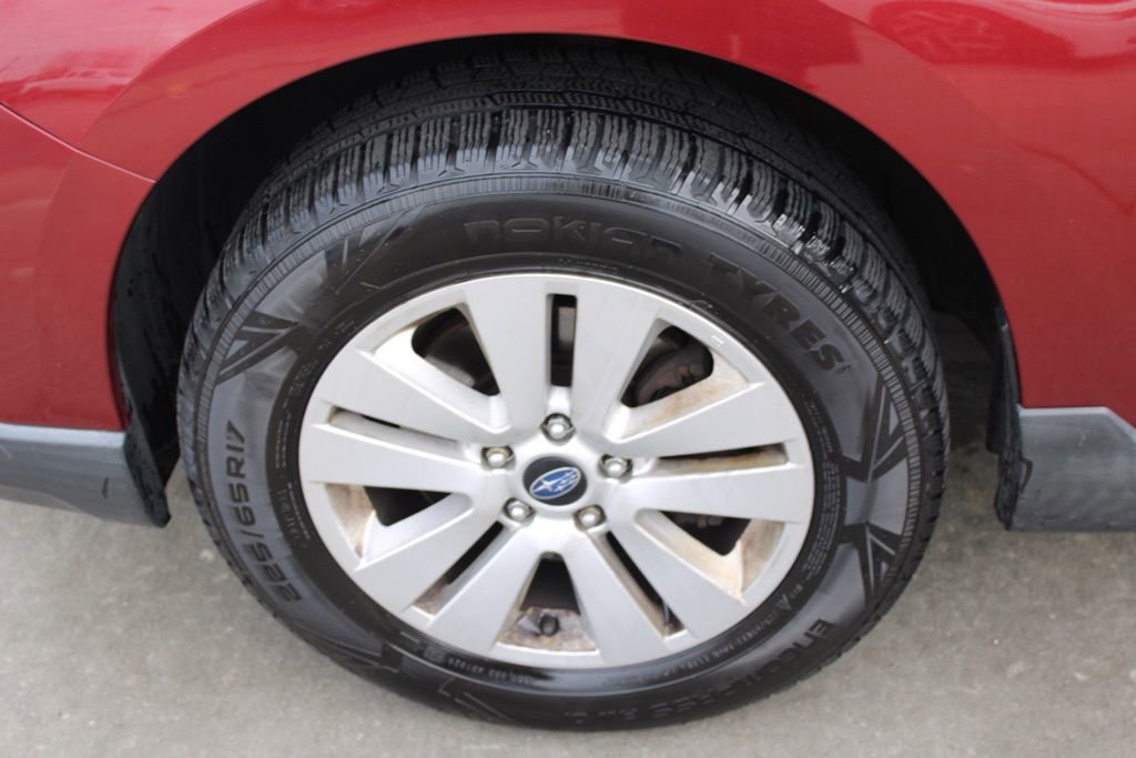 Used 2017 Subaru Outback 2.5i Premium image 13