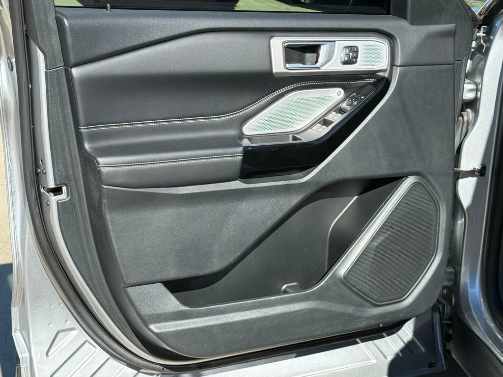 Certified 2024 Ford Explorer ST w/ Equipment Group 401A image 16