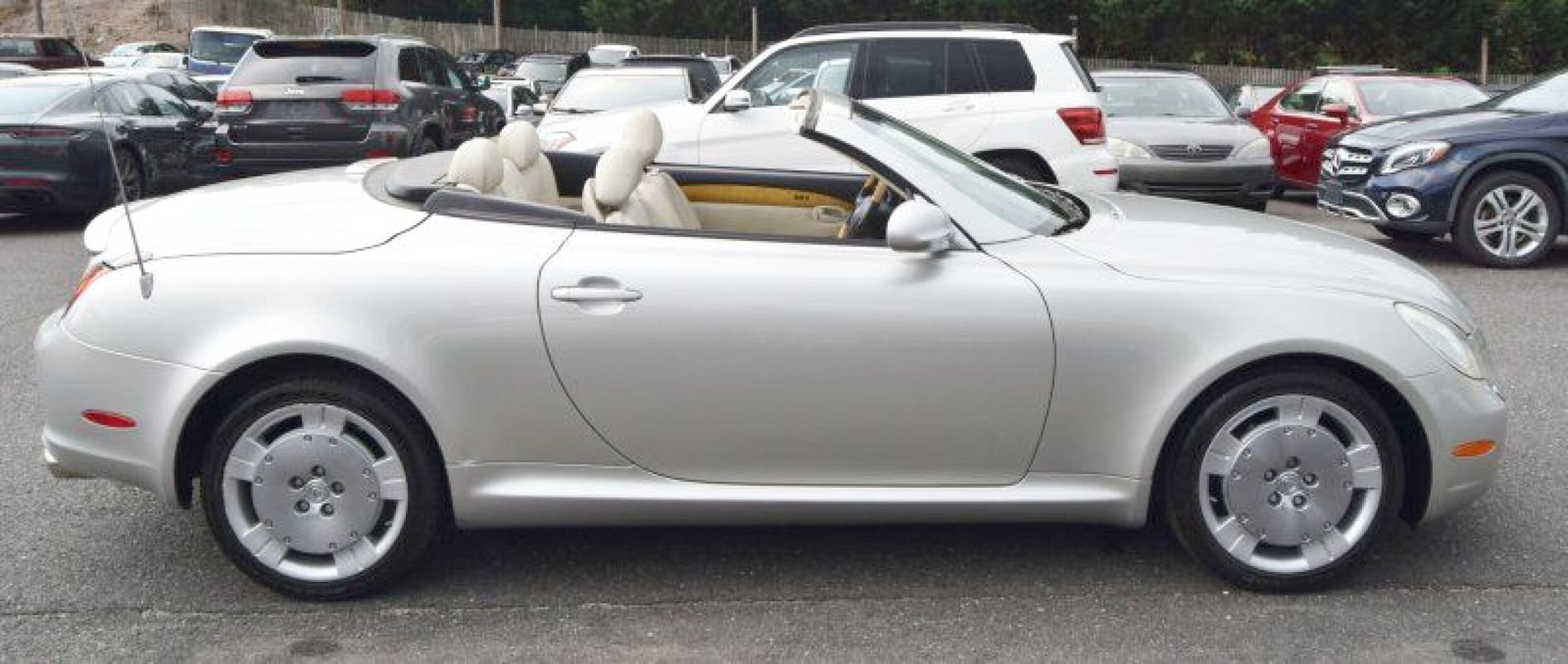 Used 2003 Lexus SC 430 Convertible RWD image 17