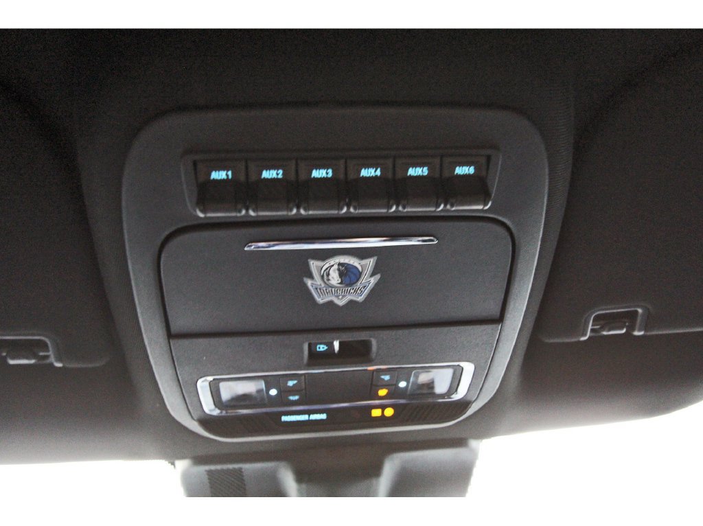 Used 2023 Ford F250 Lariat w/ Lariat Ultimate Package AWD/4WD image 24