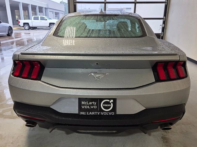 Used 2024 Ford Mustang Premium RWD image 6