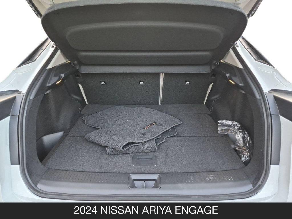 Used 2024 Nissan Ariya FWD image 24