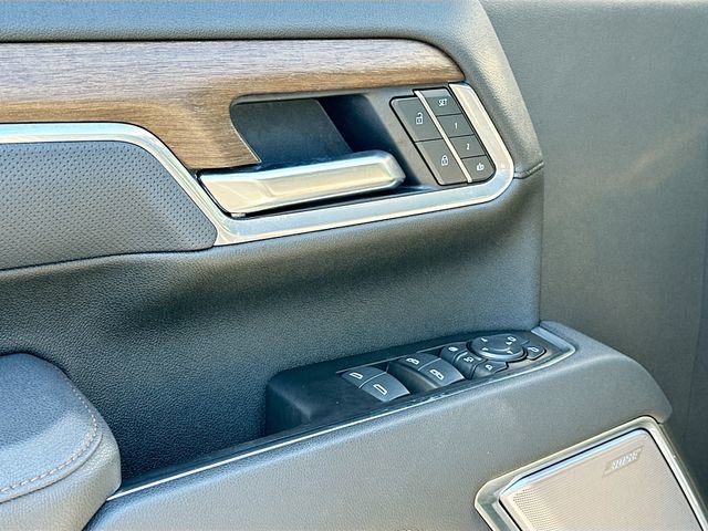 Used 2025 Chevrolet Silverado 2500 High Country image 18