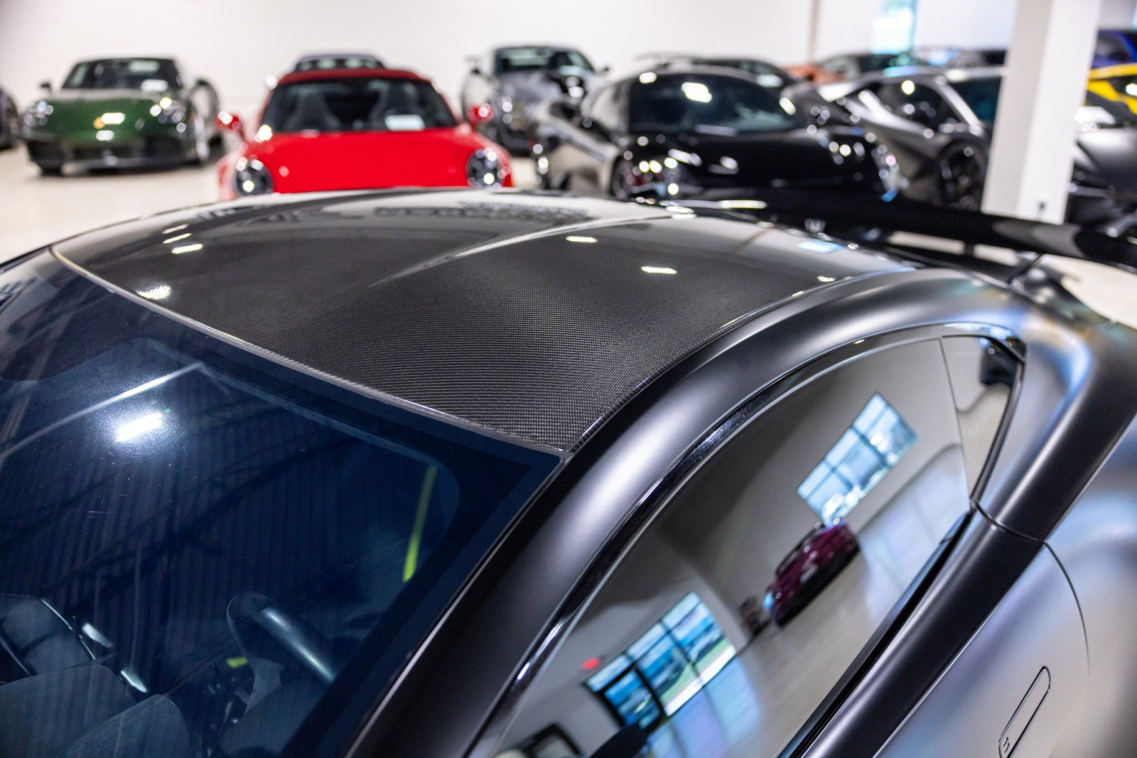 Used 2022 Aston Martin V8 Vantage Coupe RWD image 22