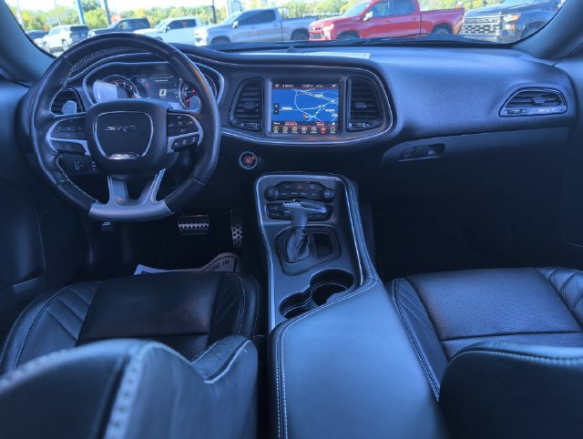 Used 2017 Dodge Challenger SRT w/ Technology Group RWD image 15