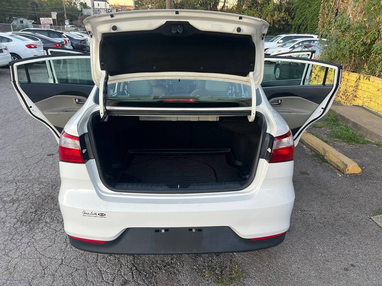 Used 2016 Kia Rio EX image 14