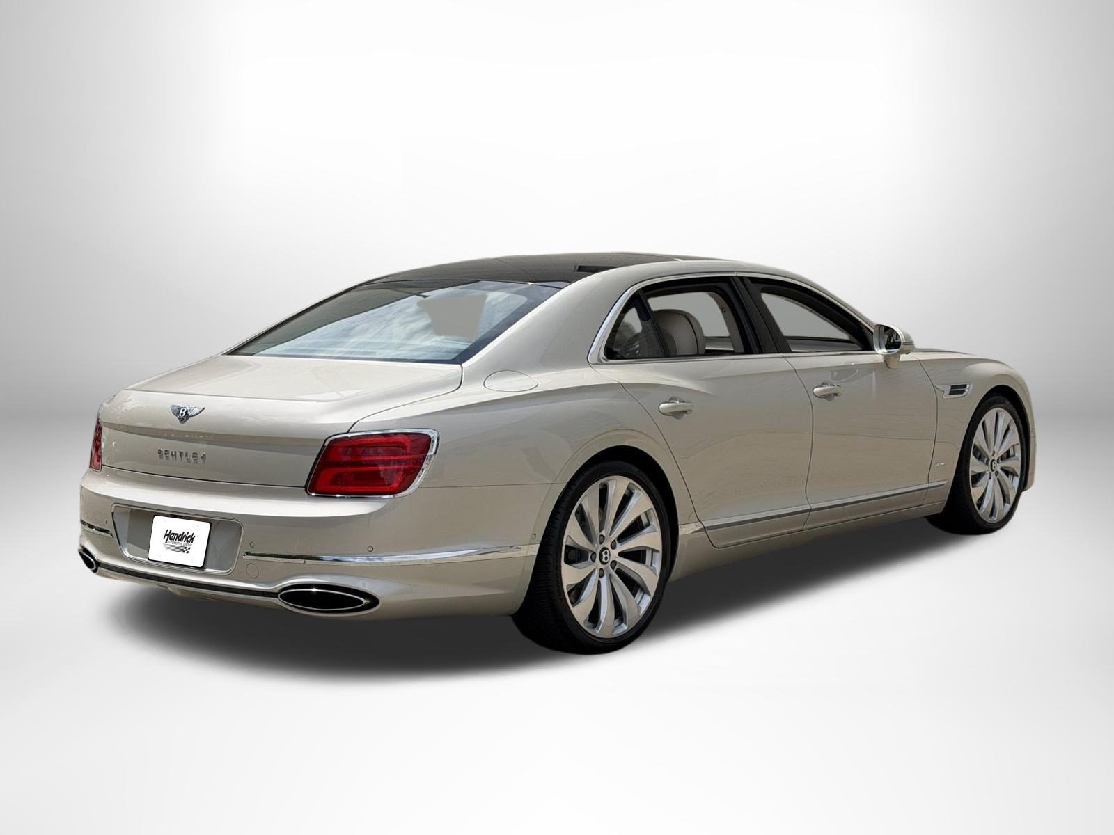 Used 2026 Bentley Flying Spur Azure AWD/4WD image 7