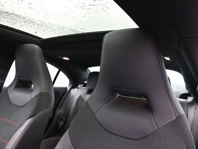 Used 2023 Mercedes-Benz CLA 250 4MATIC image 11