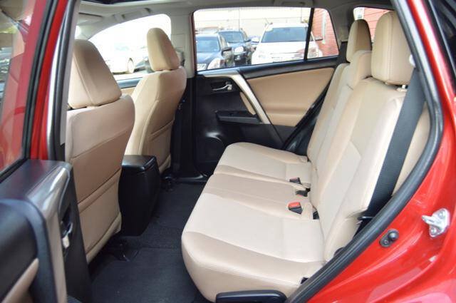 Used 2014 Toyota RAV4 XLE AWD/4WD image 43