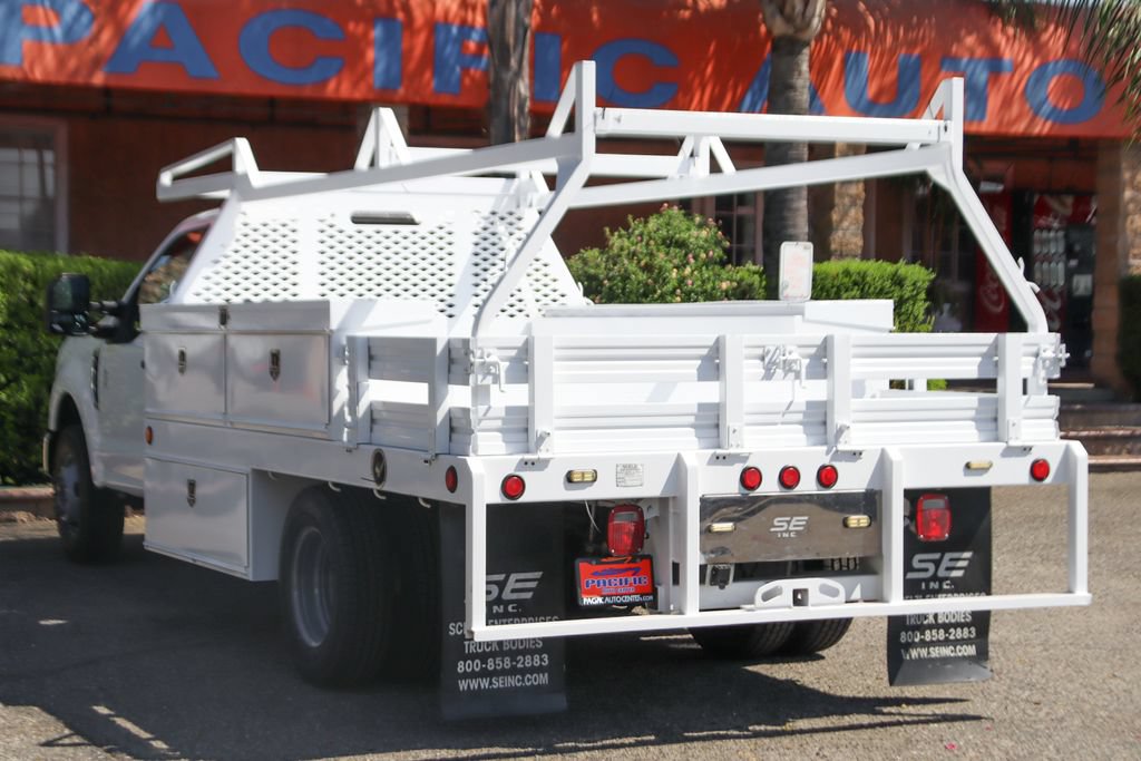 Used 2021 Ford F350 XL w/ Power Equipment Group RWD image 7