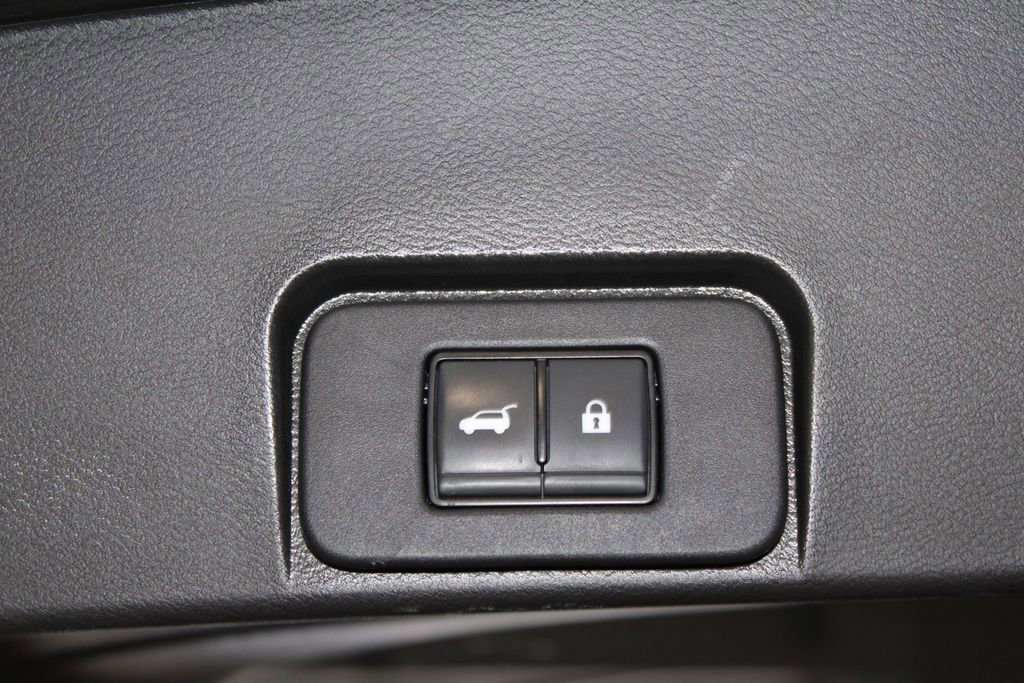 Used 2023 Nissan Rogue SL w/ SL Premium Package AWD/4WD image 46