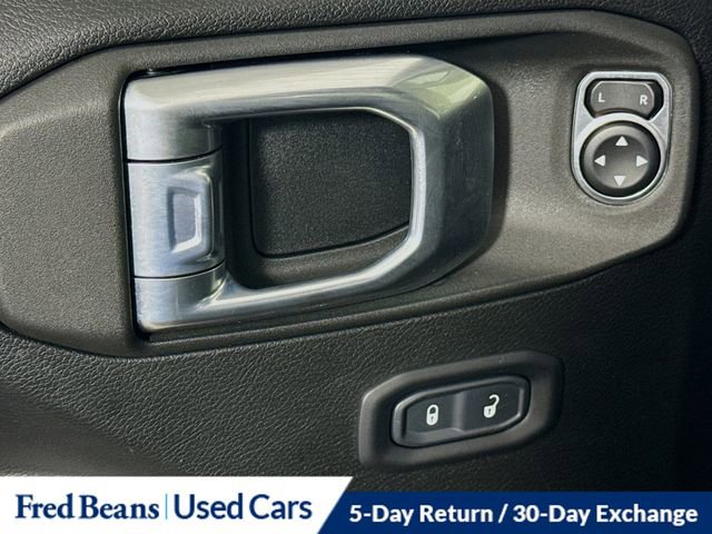 Used 2021 Jeep Wrangler Unlimited Sport image 19