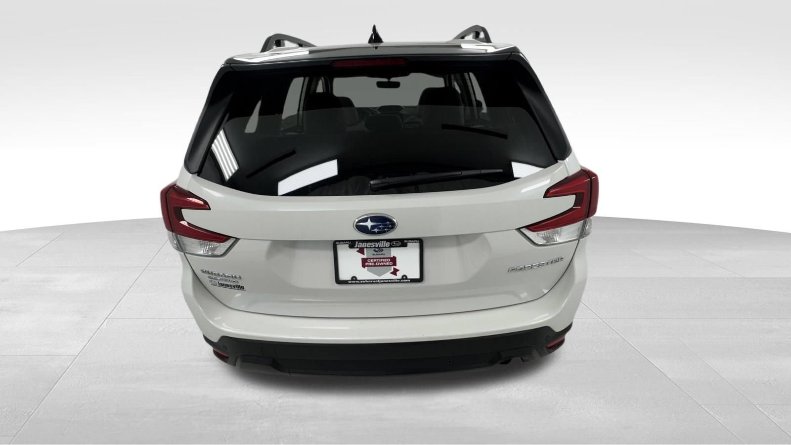 Certified 2024 Subaru Forester Limited AWD/4WD image 4