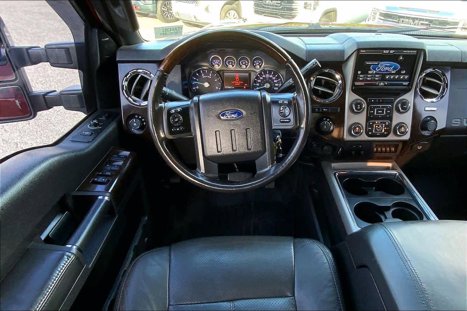 Used 2015 Ford F250 Platinum w/ FX4 Off-Road Package AWD/4WD image 5