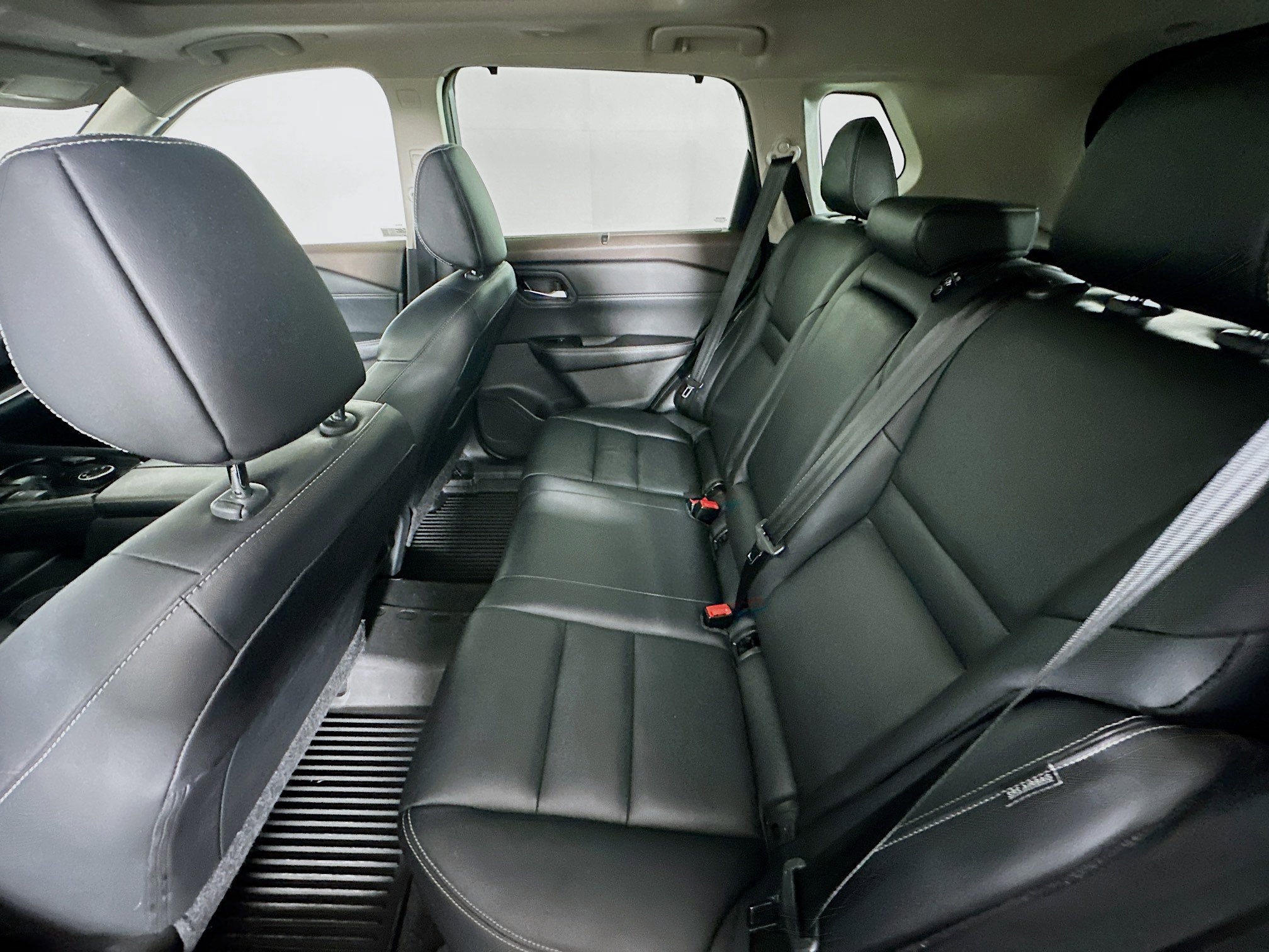 Used 2023 Nissan Rogue SL w/ SL Premium Package image 29