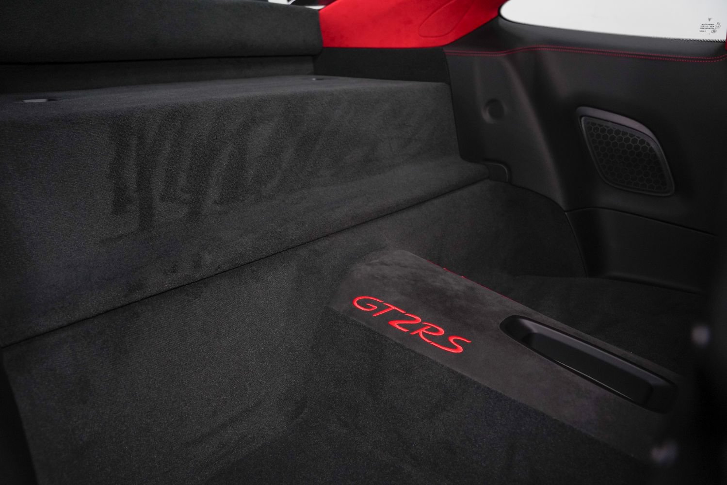 Used 2019 Porsche 911 GT2 RS RWD image 41