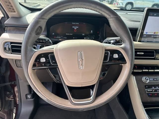 Used 2020 Lincoln Aviator Reserve w/ Equipment Group 201A RWD image 21