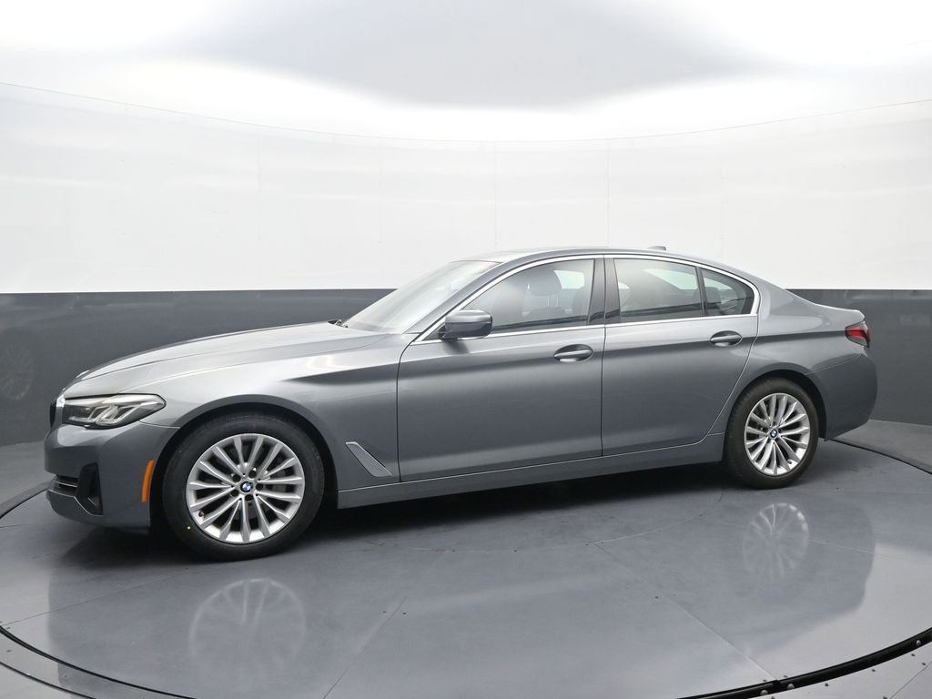 Used 2023 BMW 530i xDrive AWD/4WD image 4
