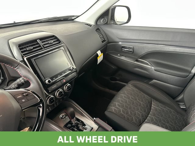 New 2026 Mitsubishi Outlander Sport LE AWD/4WD image 21
