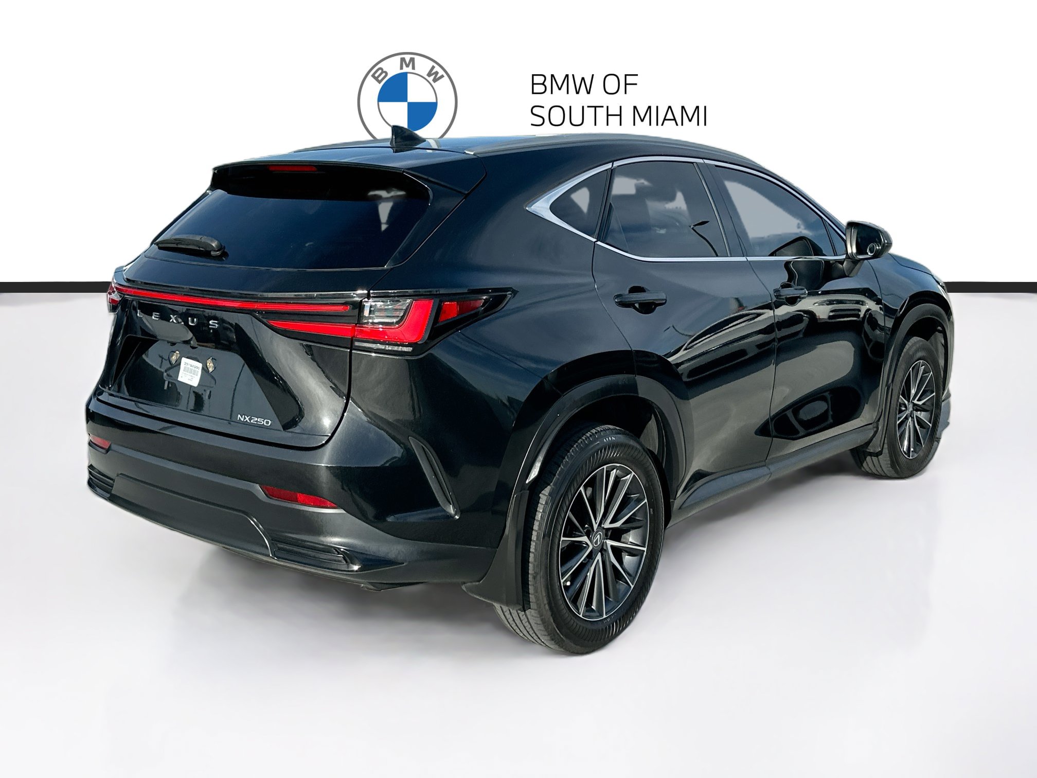 Used 2023 Lexus NX 250 FWD w/ Towing Package (2000 Lbs) image 7