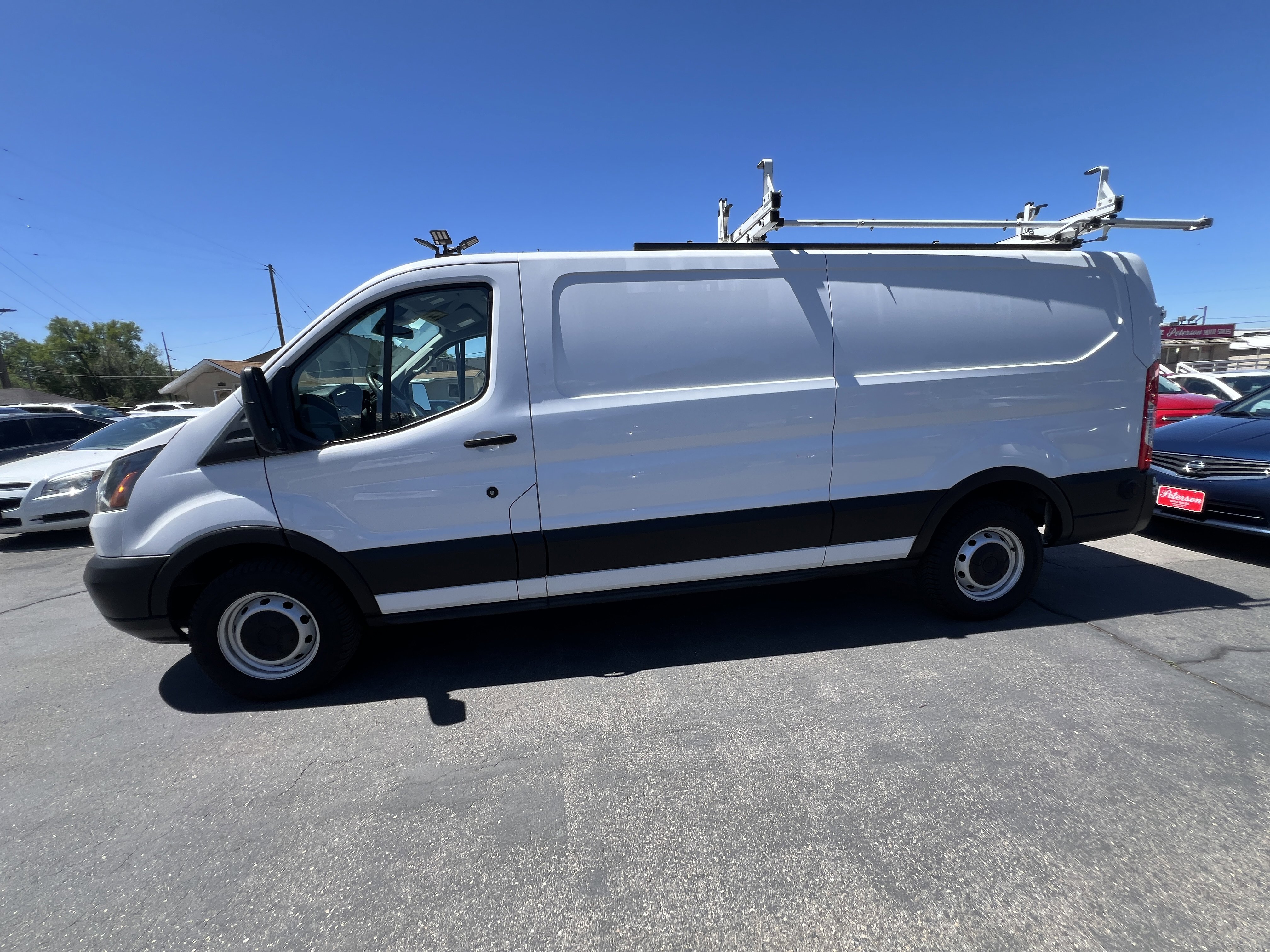 Used 2019 Ford Transit 150 148 Low Roof RWD image 4