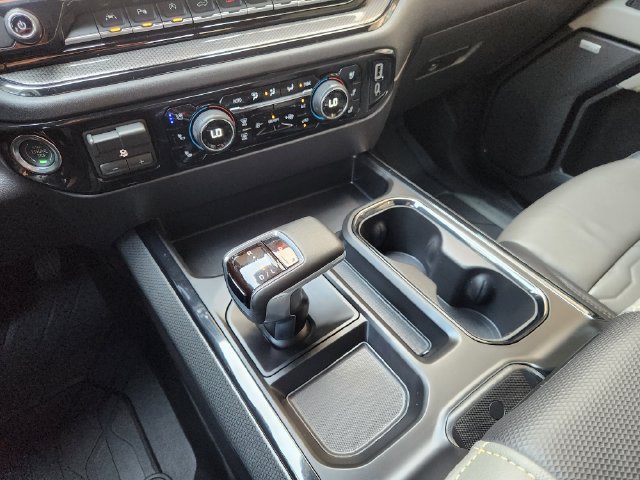 Used 2026 Chevrolet Silverado 1500 ZR2 AWD/4WD image 18