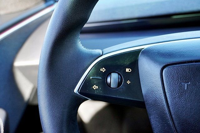 Used 2025 Tesla Model 3 Long Range image 35