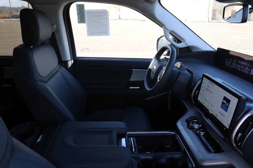 New 2026 Ford Expedition Max Active image 10