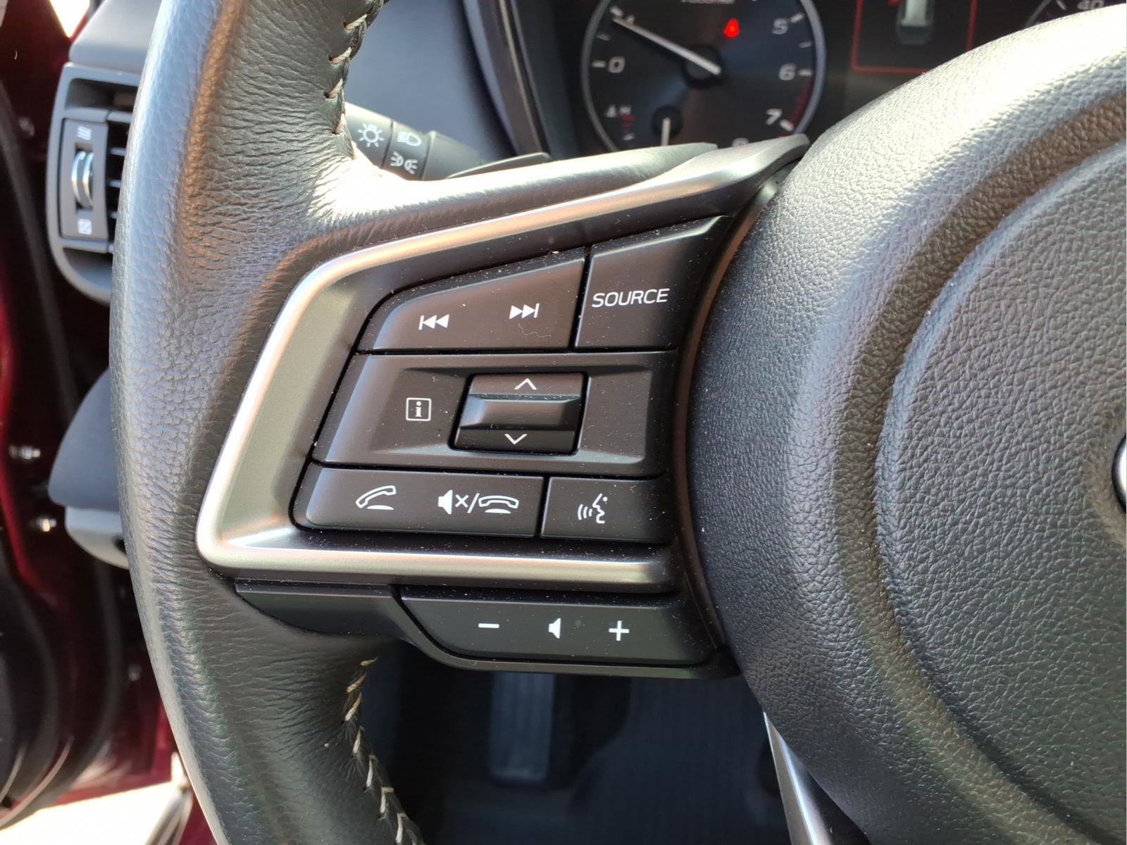 Used 2025 Subaru Outback Premium w/ Popular Package #1A image 17