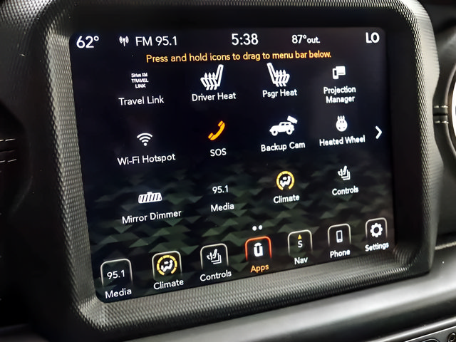 Used 2023 Jeep Wrangler Unlimited Sahara w/ Cold Weather Group AWD/4WD image 17