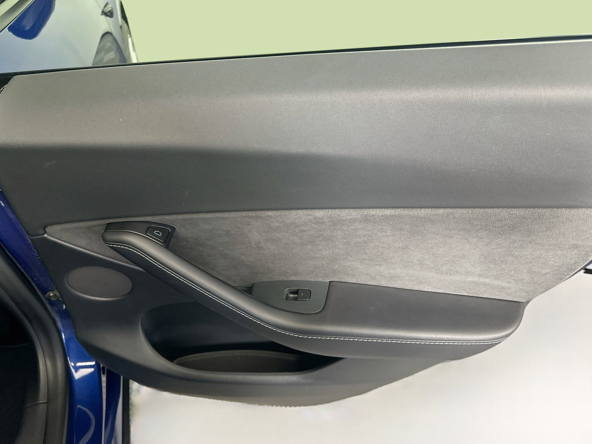 Used 2021 Tesla Model Y Long Range AWD/4WD image 30