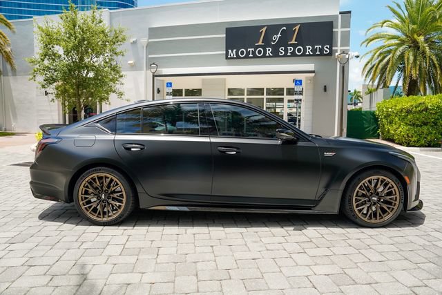 Used 2025 Cadillac CT5 V Blackwing w/ Carbon Fiber 2 Package RWD image 33