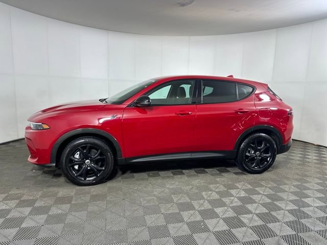 Used 2024 Dodge Hornet R/T w/ R/T Blacktop Package image 6