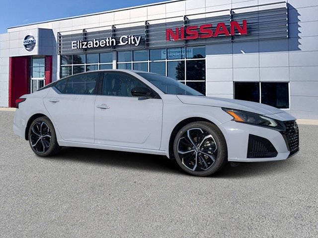 New 2025 Nissan Altima 2.5 SR image 1