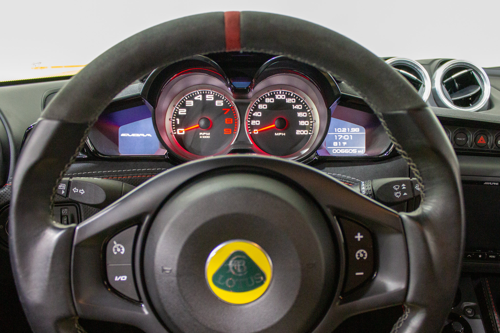Used 2021 Lotus Evora RWD image 35