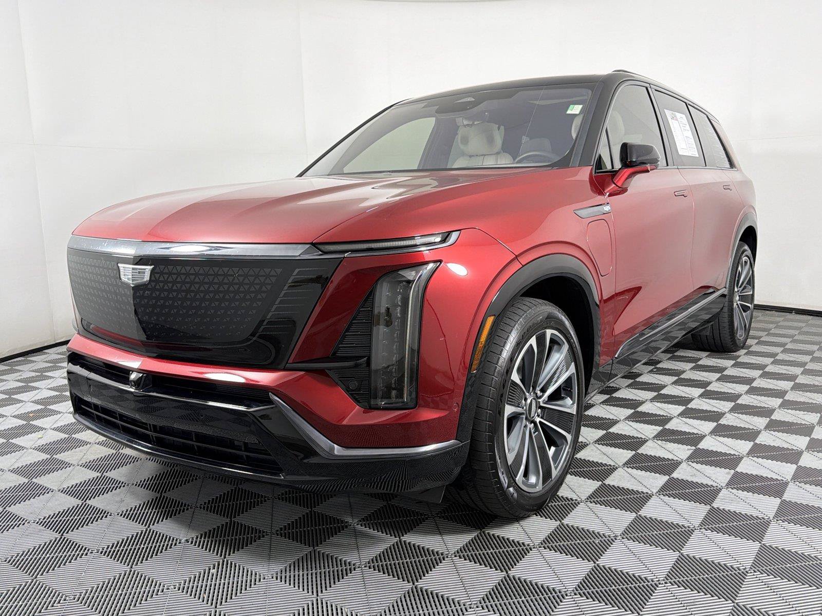 Used 2026 Cadillac Vistiq Sport AWD/4WD image 3