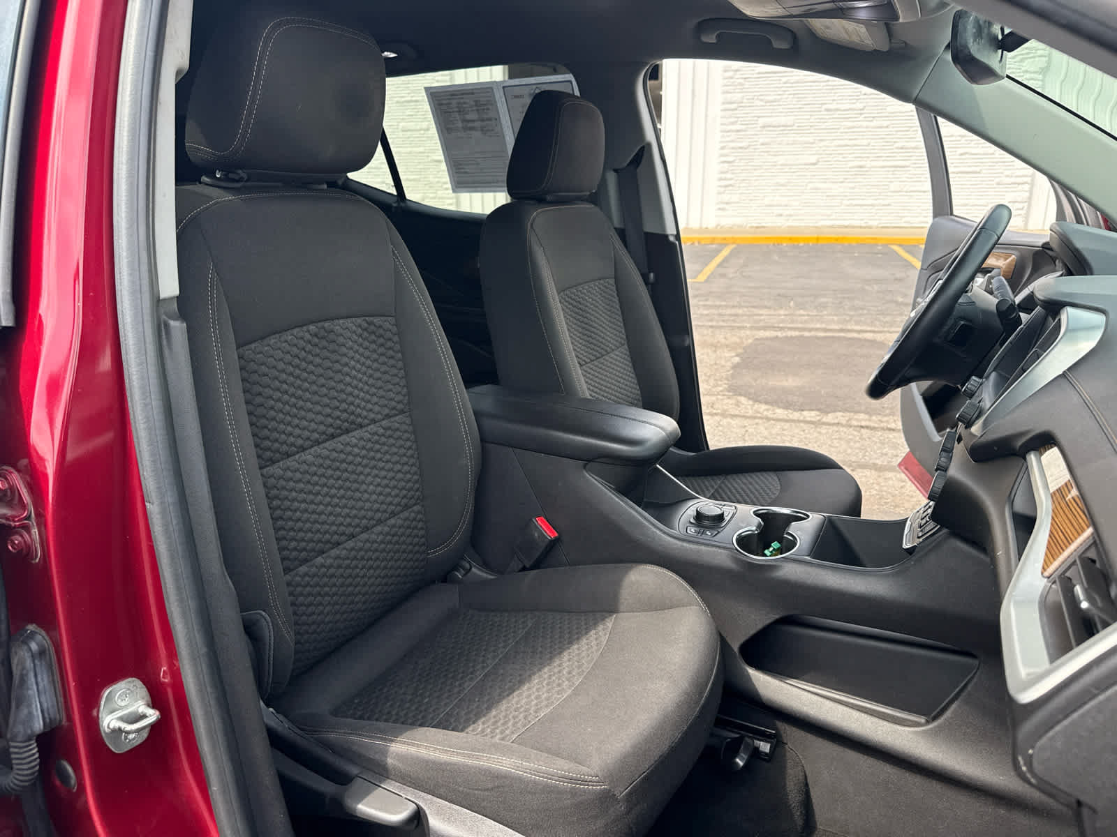 Used 2018 GMC Terrain SLE w/ Driver Convenience Package FWD image 26