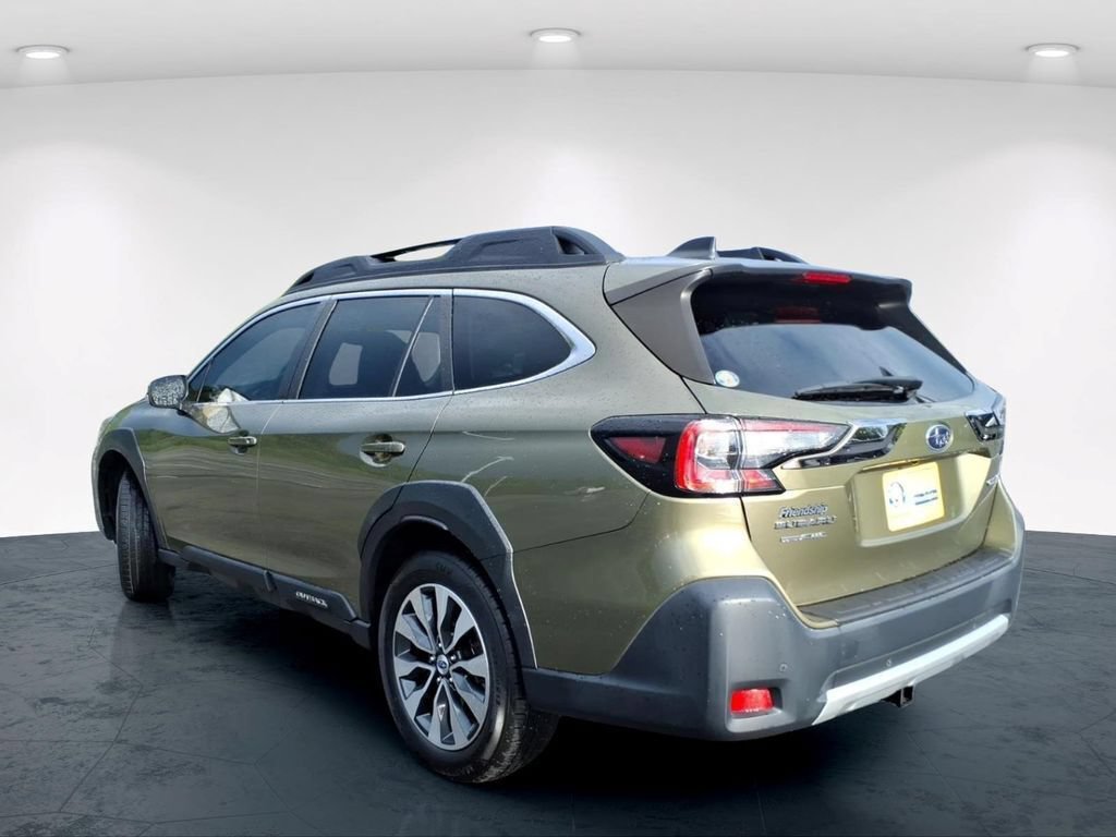 Used 2023 Subaru Outback Limited AWD/4WD image 13