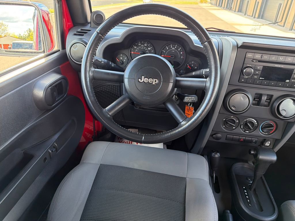 Used 2008 Jeep Wrangler X AWD/4WD image 13