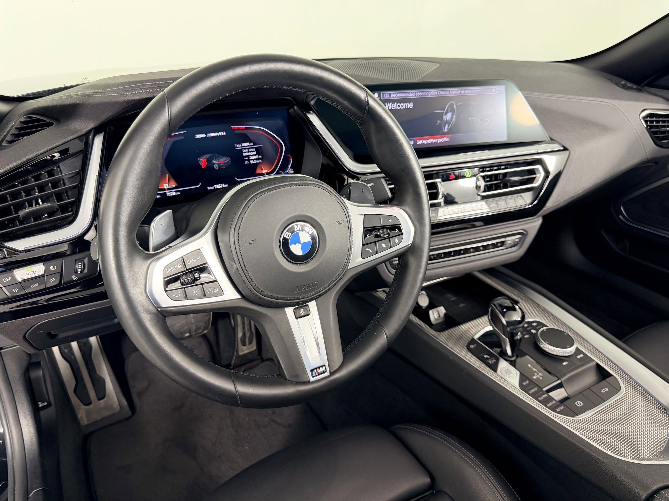 Used 2020 BMW Z4 M40i w/ Driving Assistance Package image 4