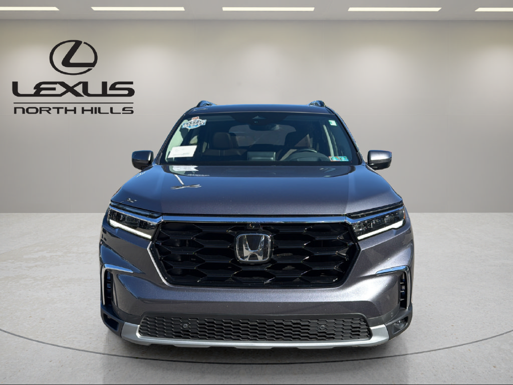 Used 2024 Honda Pilot Elite image 2
