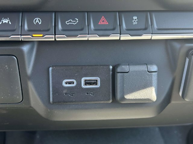 New 2026 Chevrolet Silverado 1500 Custom w/ Turbomax Blackout Package AWD/4WD image 17