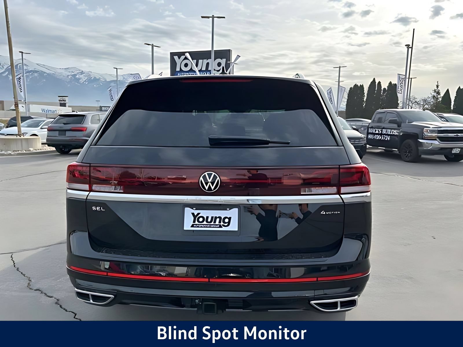 New 2026 Volkswagen Atlas SEL Premium R-Line AWD/4WD image 10